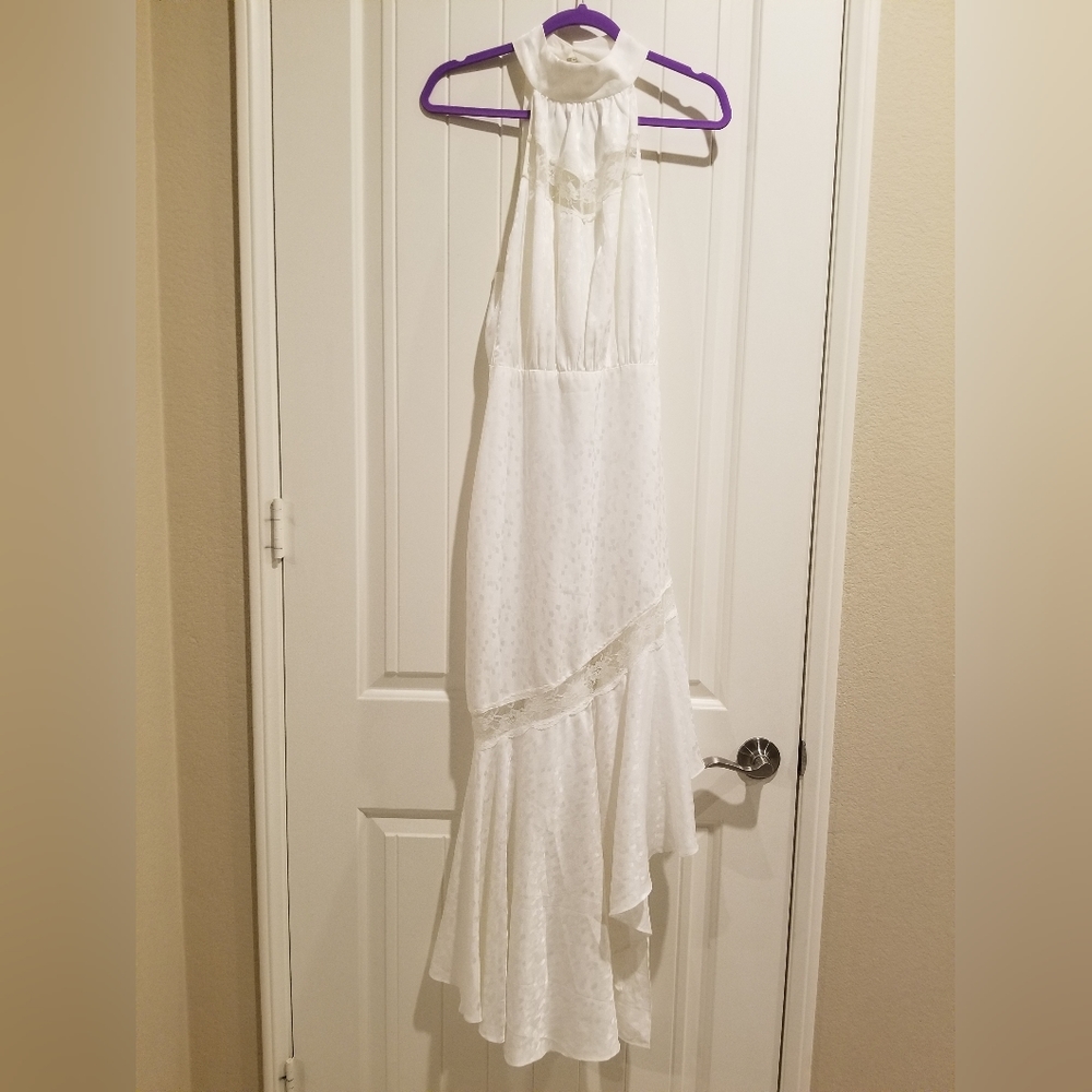 Elliatt White Halter Dress
